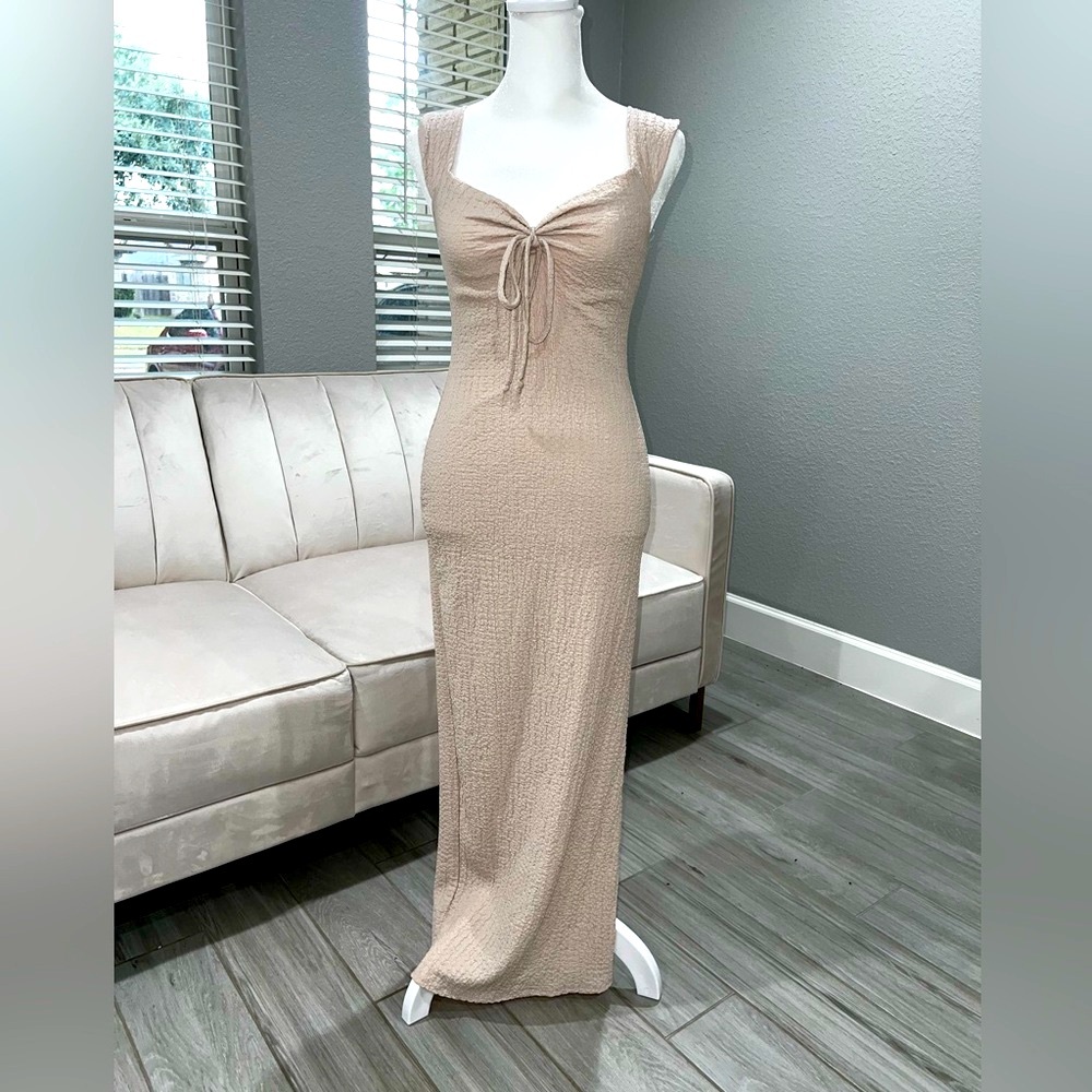 Cream Long Jessica Simpson Dress